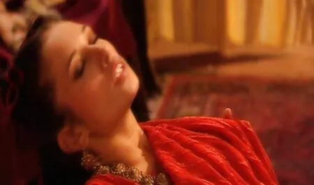Busty نونوجوان را دوست دارد دیک سایت فیلم سکسی خارجی و دوربین آنلاین