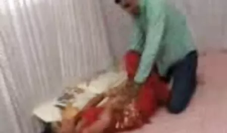 زن برهنه سایت سکس خفن خارجی بدسم توسط ماشین